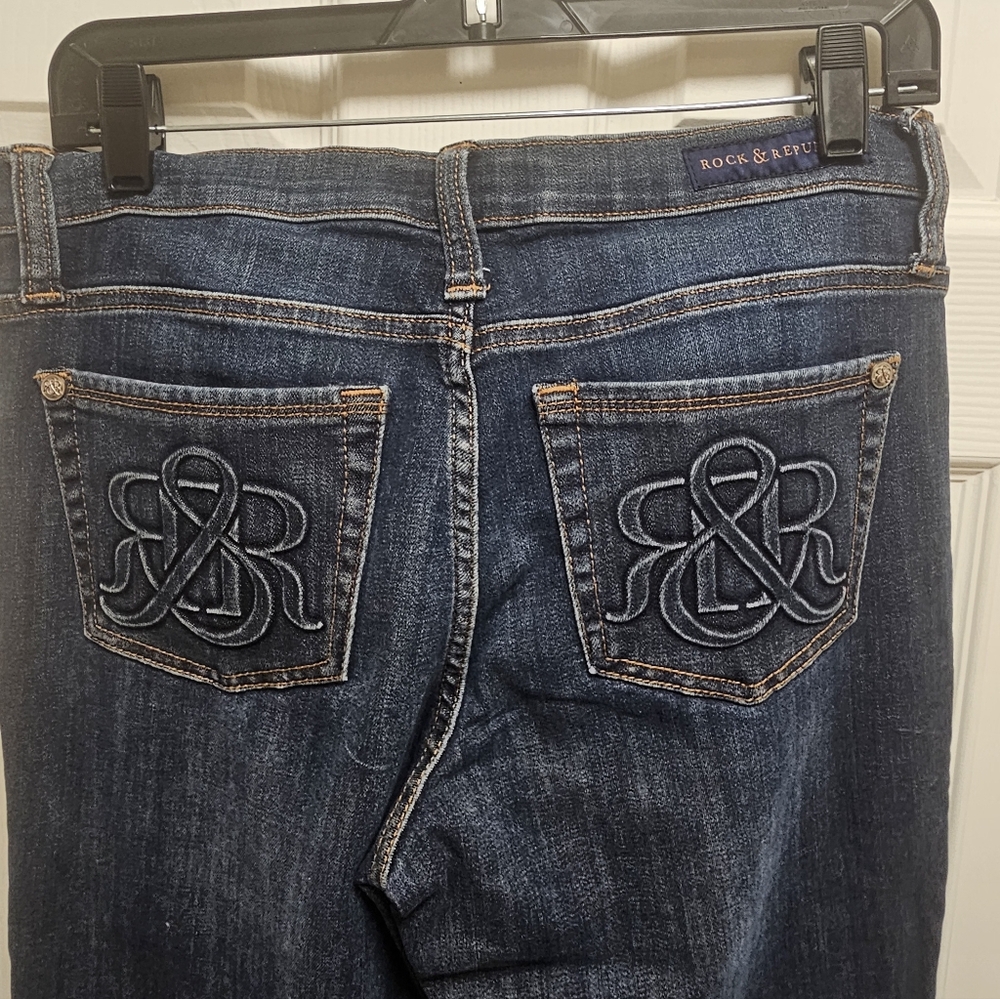 Women's ROCK & REPUBLIC “Cassandra” Bootcut Jeans Size 10 Blue Denim - Picture 7 of 11